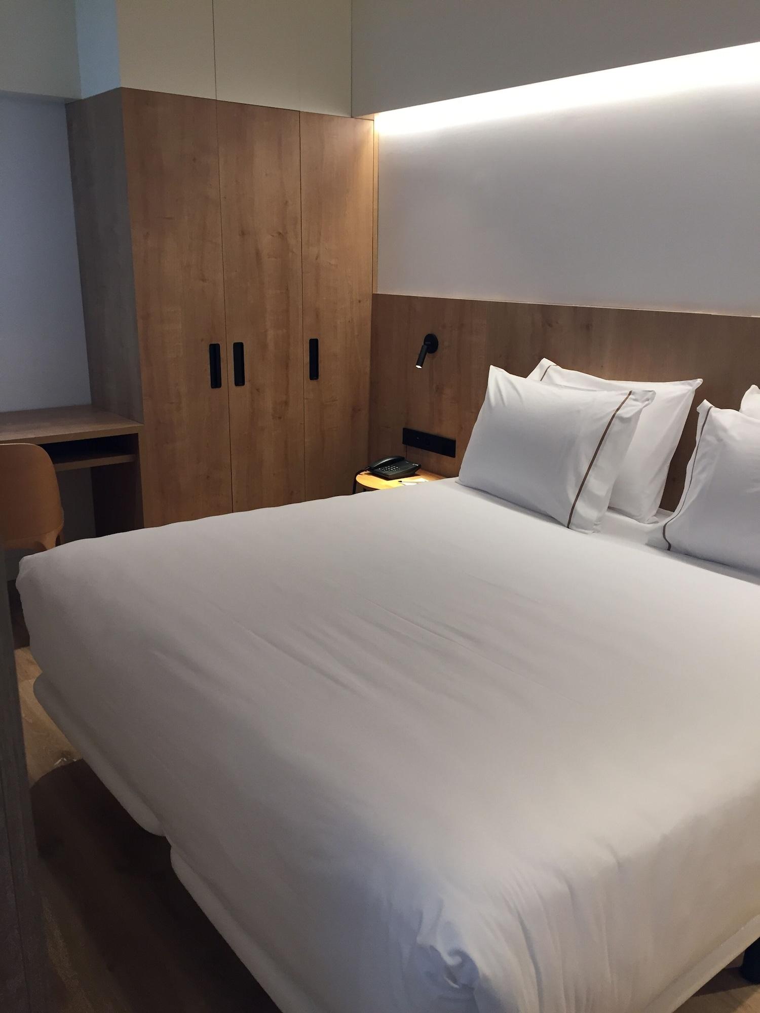 Muralto Madrid Princesa Экстерьер фото