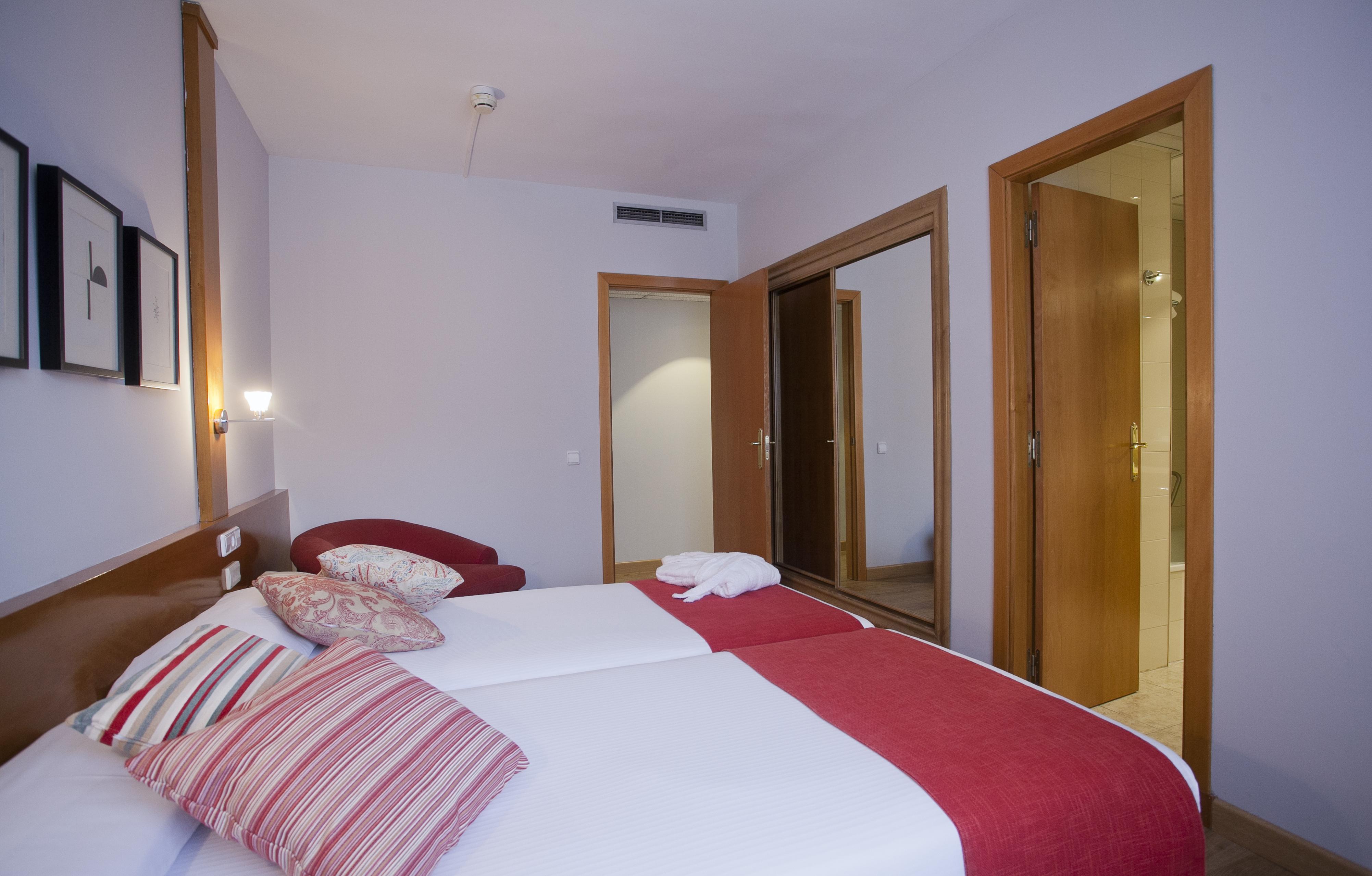 Muralto Madrid Princesa Экстерьер фото
