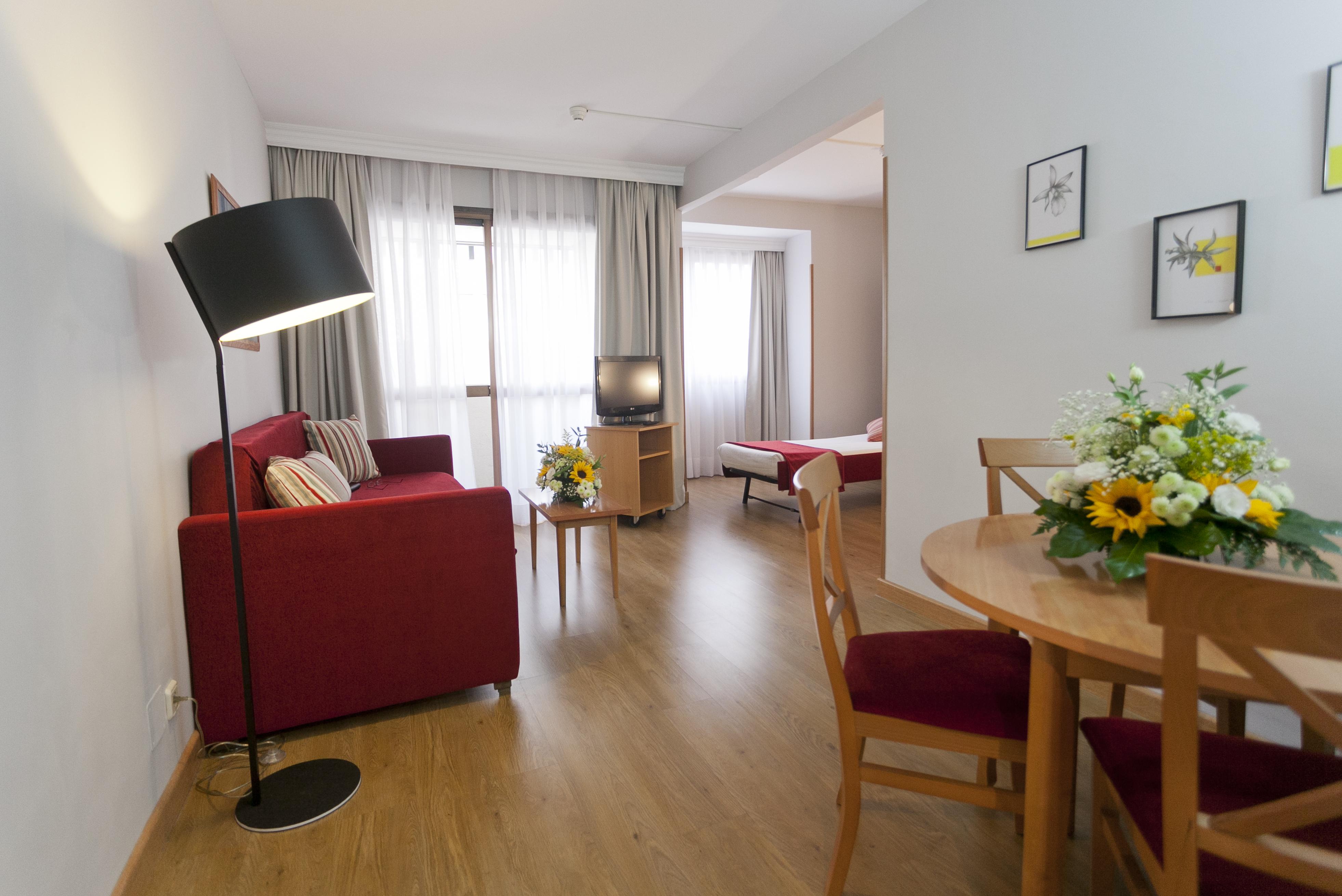 Muralto Madrid Princesa Экстерьер фото