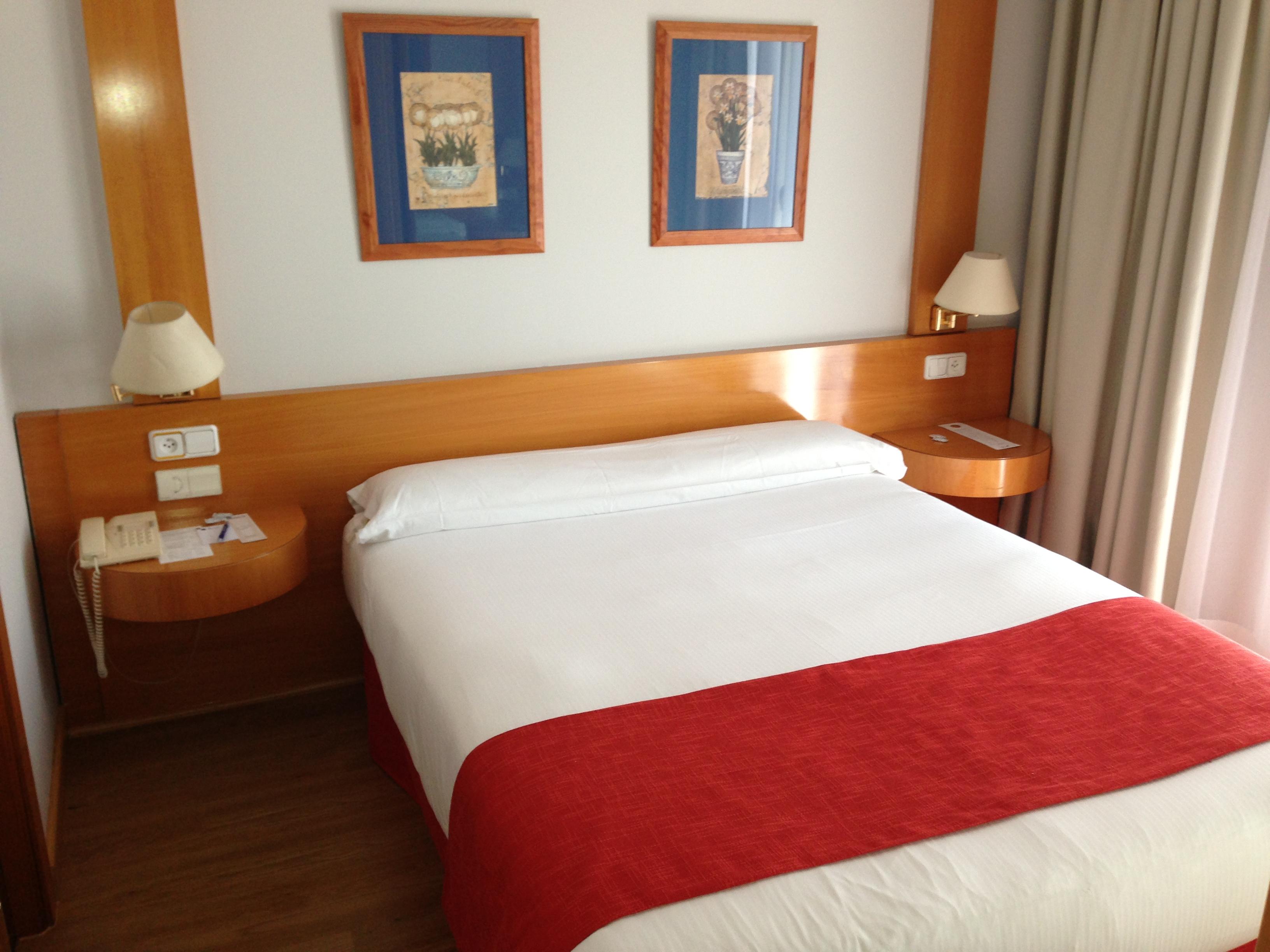 Muralto Madrid Princesa Экстерьер фото