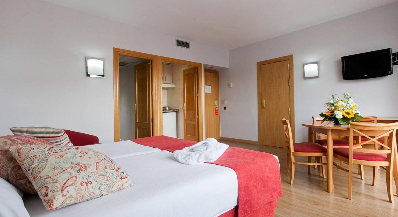 Muralto Madrid Princesa Экстерьер фото